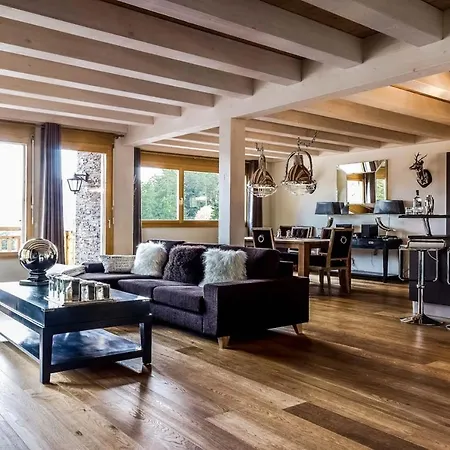 Séjour chez l'habitant Luxury 4 Bedroom House